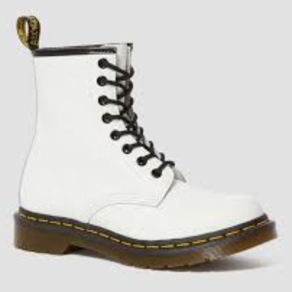 Dr. Martens Shoes - Dr. Martens 1460 WOMEN'S SMOOTH LEATHER LACE UP BOOTS